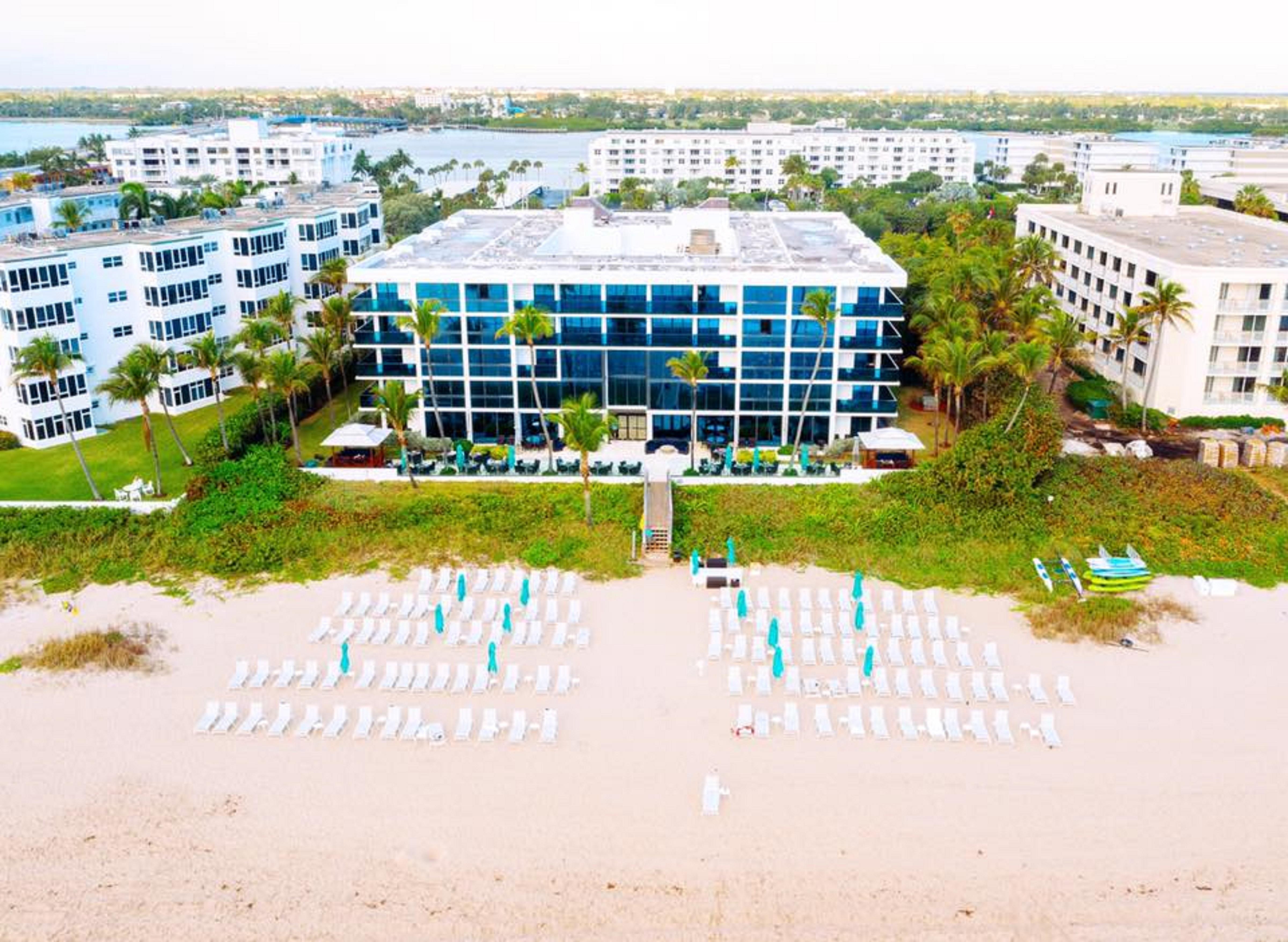 Tideline Palm Beach Ocean Resort And Spa Dış mekan fotoğraf