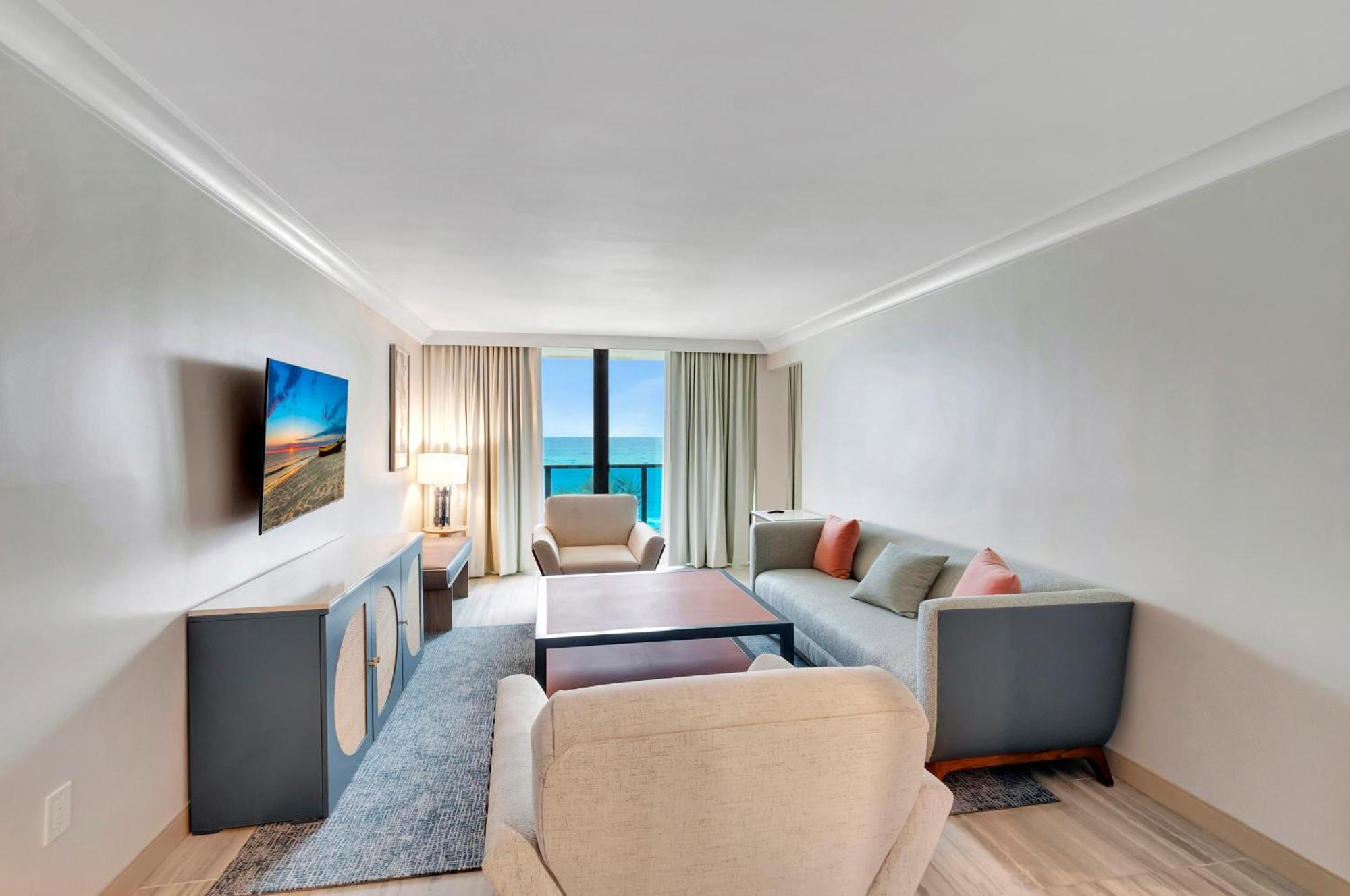 Tideline Palm Beach Ocean Resort And Spa Dış mekan fotoğraf